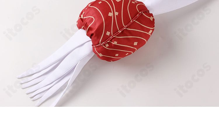 不知火舞 コスプレ衣装 尾飾りパーツの近接写真｜アクセサリーまで高い再現度