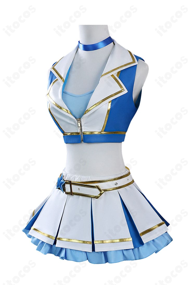 Re:ゼロ レム チアガール衣装の側面アングル。ウエストのフィット感やスカートの広がり、サイドの縫製ラインを確認できるディテール。