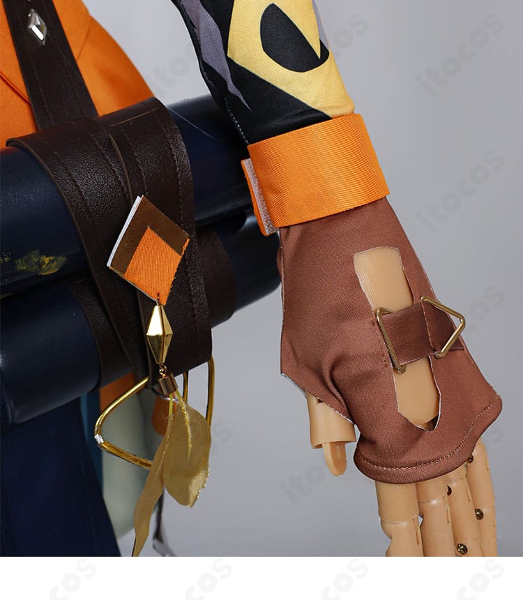 原神 ベネット コスプレ衣装の手袋装飾ディテール。快適な着用を意識した仕上がりを示す近接カット