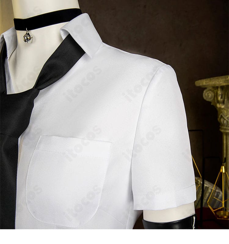 マリー・ローズ 学生服コスプレ 肩部分ディテール｜丁寧な縫製とステッチ感