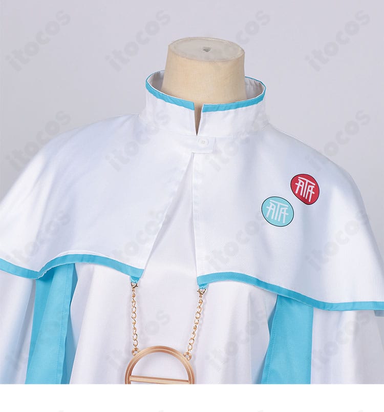 初音ミク コスプレ衣装 襟元ディテール｜首回りのカッティングとステッチを近接で確認