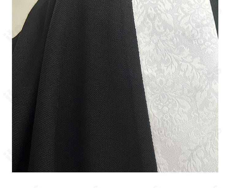 鬼滅の刃 獪岳 雷の呼吸コスプレ衣装の生地質感アップ。落ち着いたトーンと耐久性を意識した表面の拡大写真