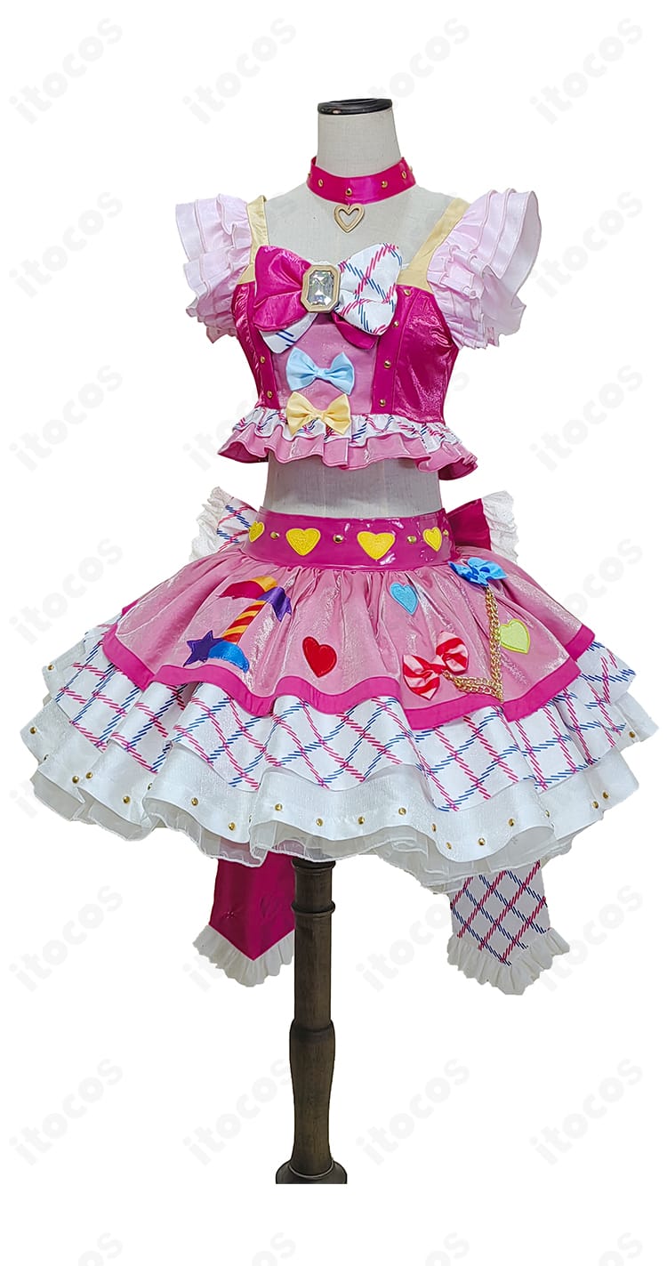 アイカツスターズ！虹野ゆめ ガーリーアイランドコーデ 正面全体。トップスとスカートのシルエット、配色を確認できる写真