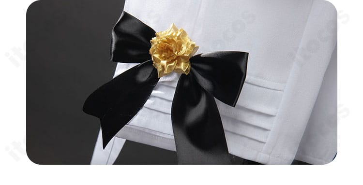 花モチーフと蝶結び装飾の接写。可愛らしさと上品さを両立したアクセントを強調。