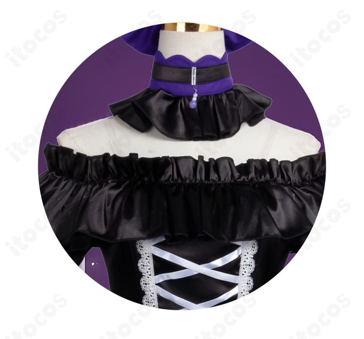 髪飾りのクローズアップ。ゴシック調装飾で世界観を強調。