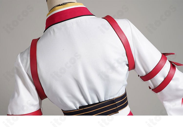 背面肩の構造ディテール。可動性と美しさを両立する宝鐘マリン新衣装コスプレの縫製ポイント