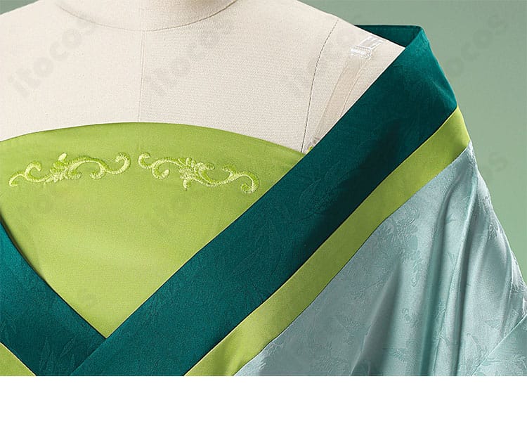 薬屋のひとりごと 猫猫 衣装 ネックライン細部｜上品な開き加減と当て布の仕立てで快適な着用感