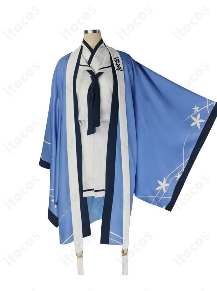 七稜アヤメ コスプレ衣装 正面。羽織を広げた袖のラインと生地の質感、学園和風ディテールが分かるカット