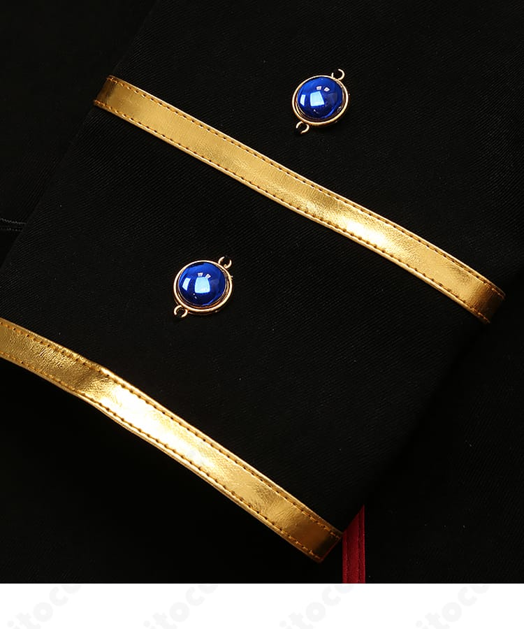 あんスタ 朔間零・影片みか コスプレ衣装の袖口デザイン詳細。カフスと装飾ボタンの意匠