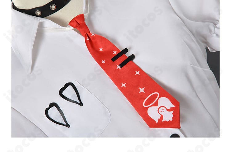 千夏ラミエル ネクタイ装飾ディテール。アイドルらしい輝きとモチーフ再現を強調したアップ