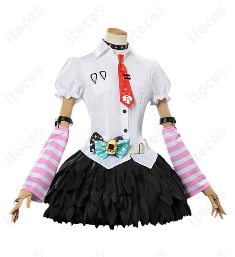 千夏ラミエル コスプレ衣装側面。ウエストラインとスカートの立体シルエット、アームカバーの形状を示すディテール