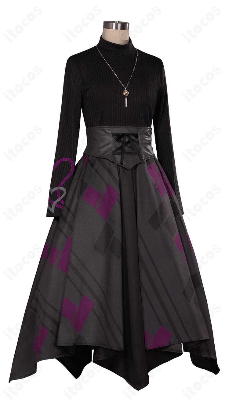 朝比奈まふゆ コスプレ衣装の側面ディテール。ウエストラインと袖のボリューム感、横方向のシルエット確認