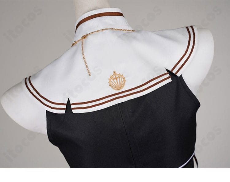 宝鐘マリン 新衣装コスプレの背肩部分模様ディテール。模様の配置とステッチの整いをクローズアップ