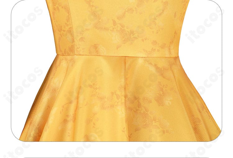 腰回りの切替とギャザー量を確認できる花柄ワンピースのディテール