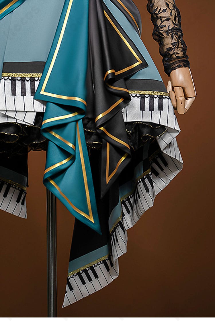 プロセカ 日野森雫 コスプレ衣装 スカート装飾の接写。ステージ映えする意匠