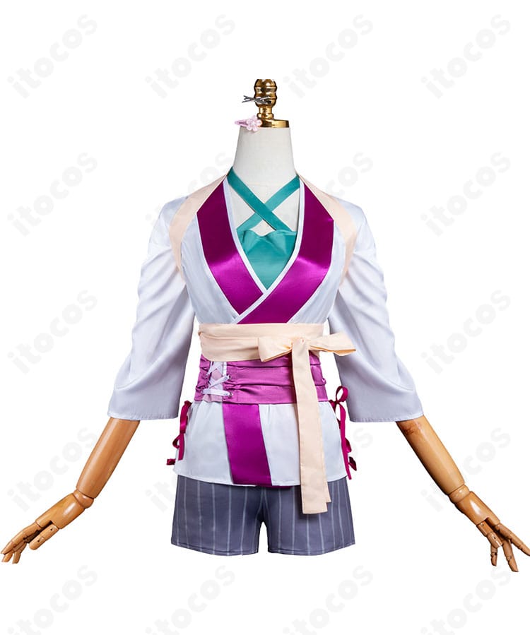 ストリノヴァ 香奈美「世紀の歌姫」コスプレ衣装の正面全体図。襟元装飾とウエストのコルセットベルト、発色の良い素材感がわかる画像。