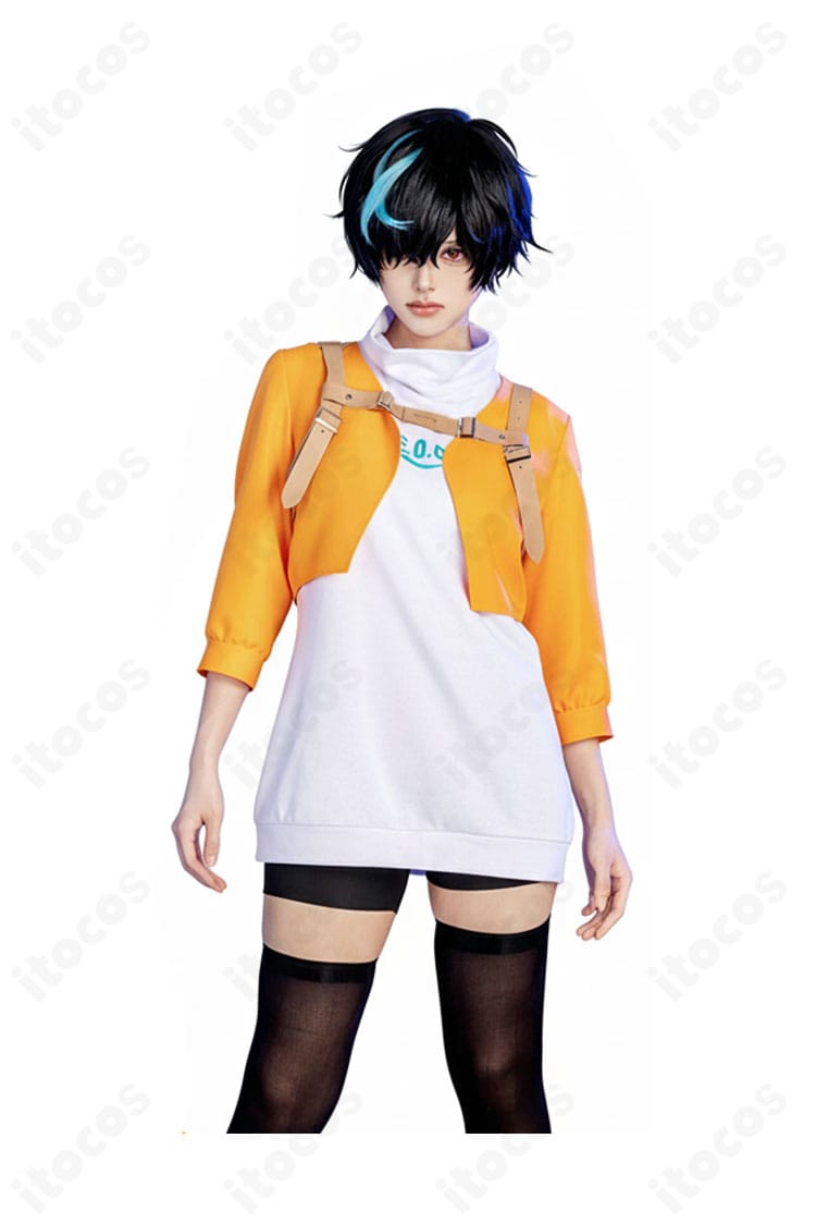 ユニカ 通常衣装のインナーコーディネート例。ワンピースとショートパンツの着用イメージ。