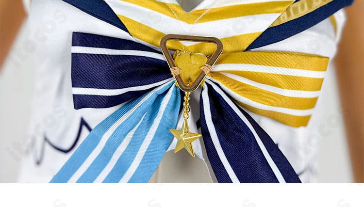 ホロライブ アーニャ・メルフィッサ水着コス 胸元リボンのディテール。立体感のある結びで可愛らしさを演出し、近接撮影でも映える。