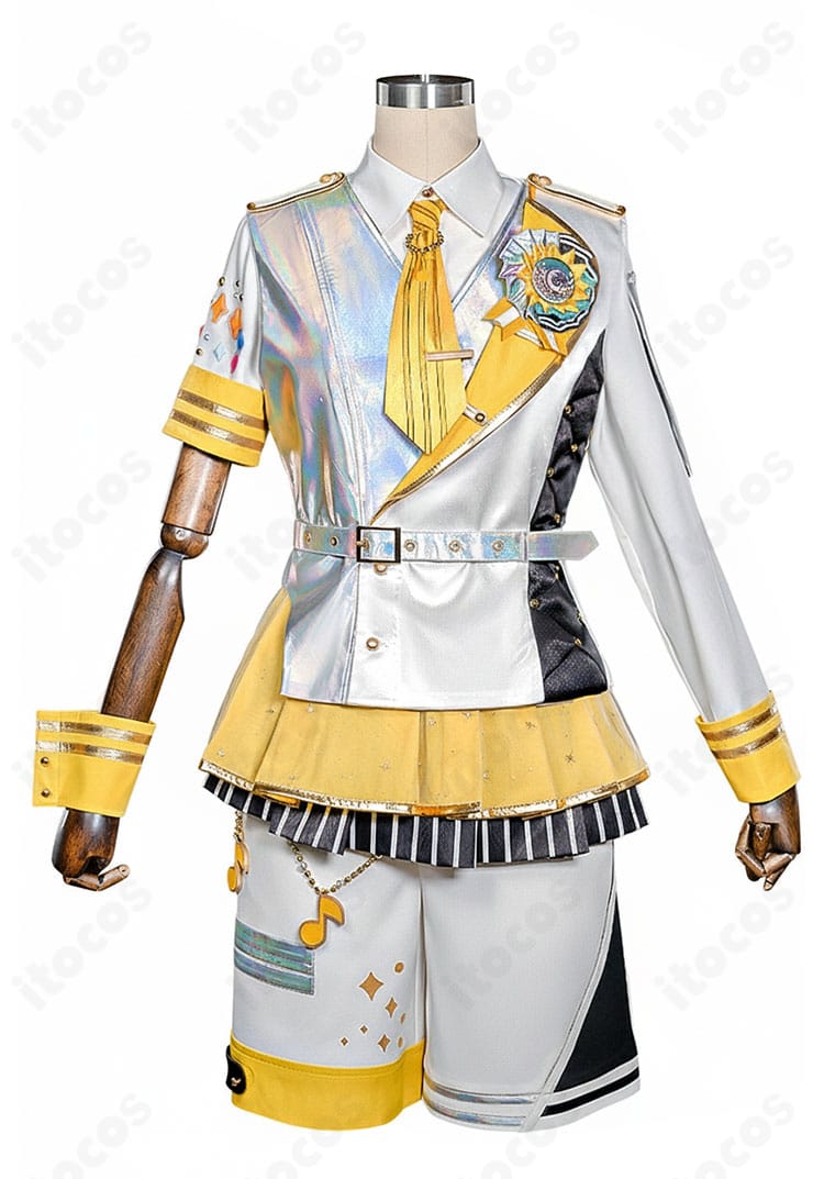 プロセカ版鏡音レンのコスプレ衣装を正面から撮影。コート・ベスト・シャツの配色とバランスを高精度に再現