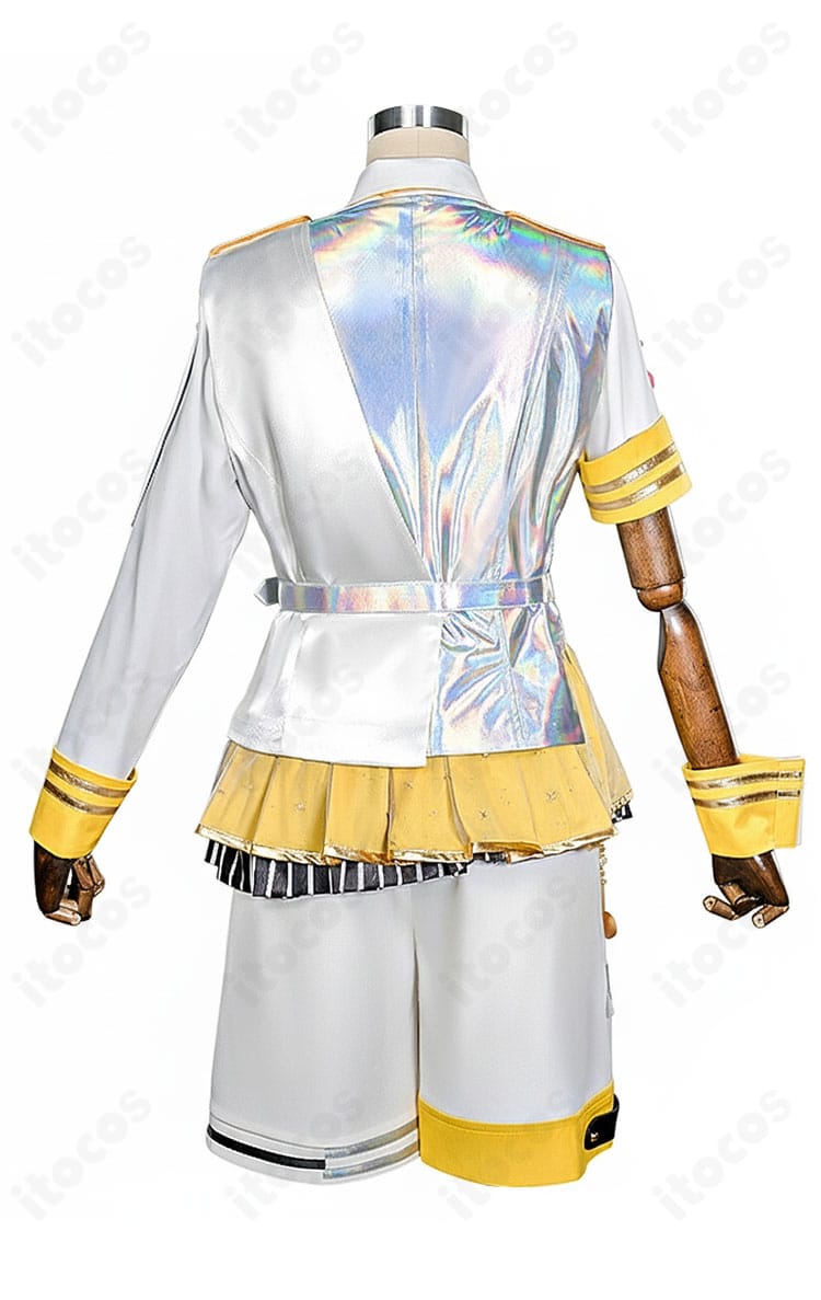 プロセカ 鏡音レン衣装の背面全体。コートのフレアと背面ベルトのレイアウトを確認できるカット