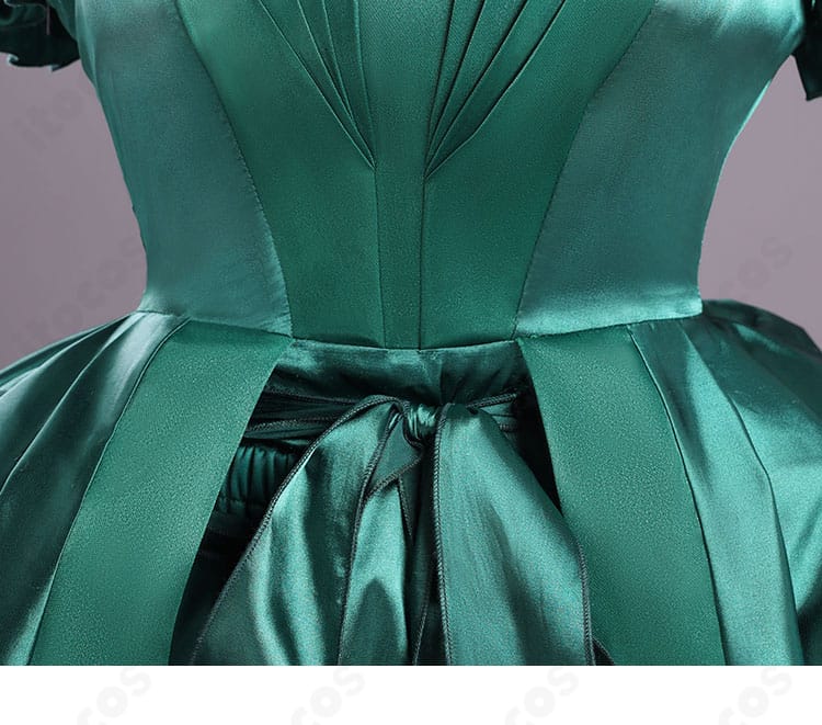 背面装飾の近接写真。配置バランスと装飾の質感が伝わるディテール