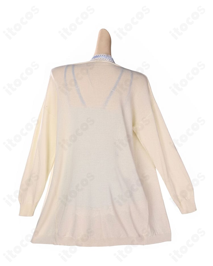 白銀ノエル 新衣装 コスプレ衣装の背面。コート裾のラインと背面装飾配置を確認できる背面図。