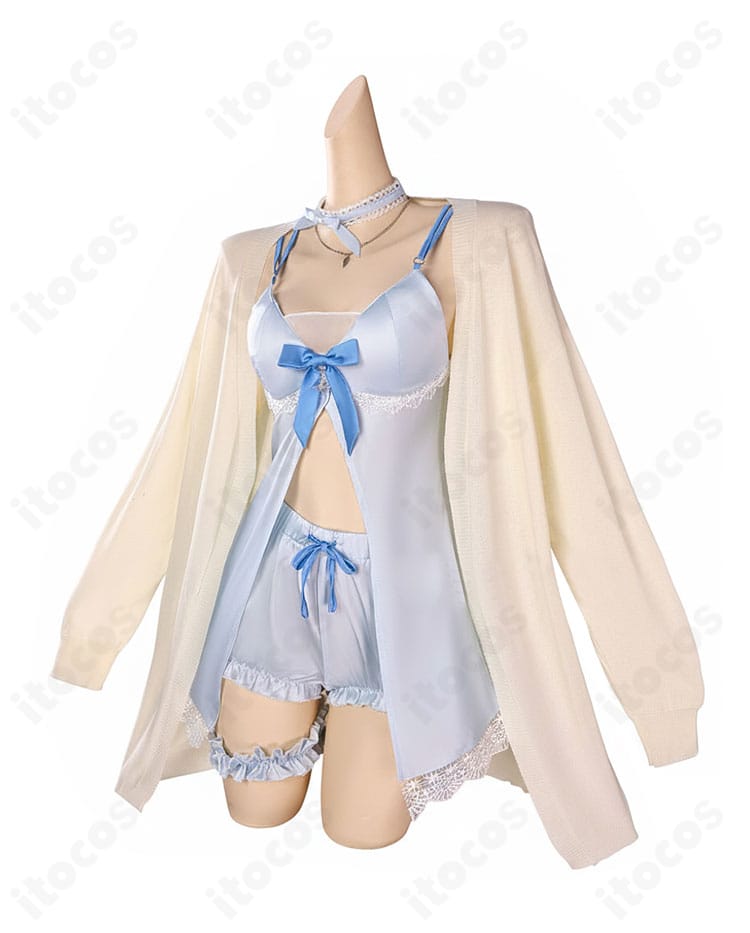 白銀ノエル 新衣装 コスプレ衣装の側面。ベルトワークとレッグカバーのラインが分かるサイドビュー。