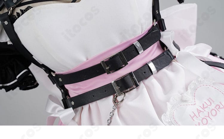 ホロライブ 博衣こより メイド コスプレ衣装の背部蝶結びと腰ひも装飾ディテール。大きなリボンが映える背面