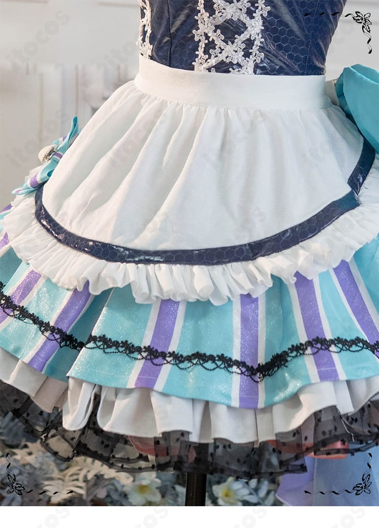 勝利の女神：NIKKE リトルマーメイド Abyss Flower コスプレ エプロン装飾の近接写真。レース端処理とステッチの精度を示す。