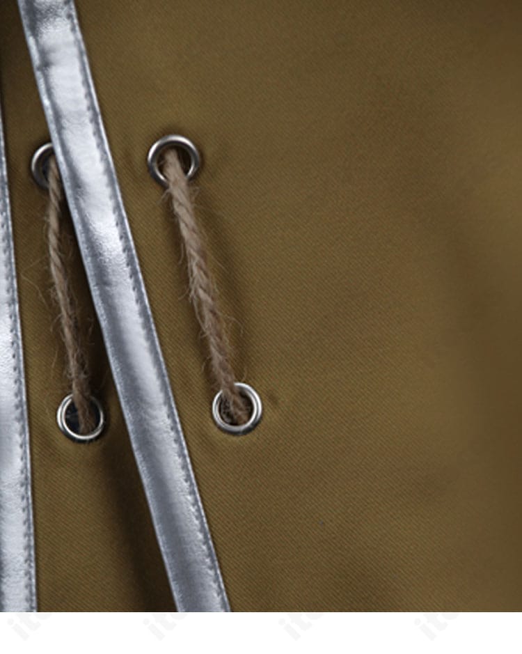 外套の細紐装飾アップ｜結び目と固定位置の忠実な再現