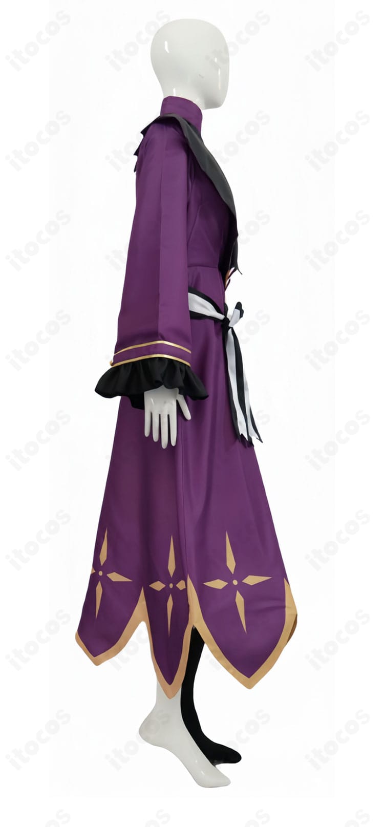 谷風天音 魔族Ver. コスプレ衣装の袖飾りディテール。精巧な意匠と刺繍の質感が近距離でわかるアップ。