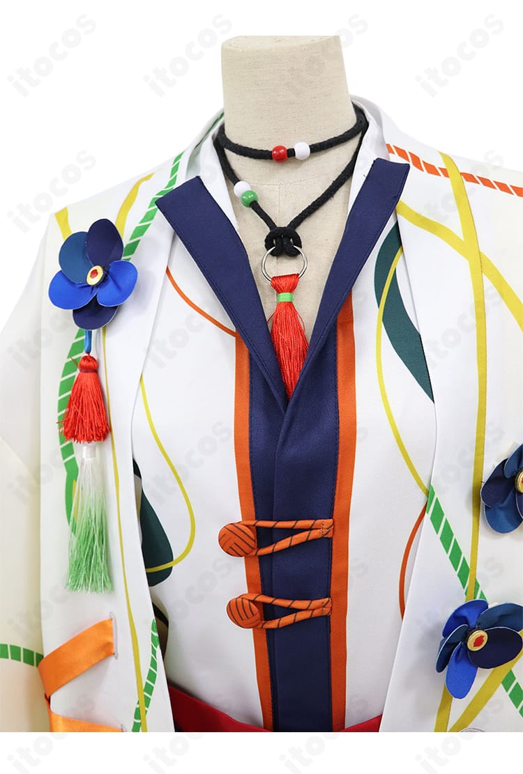 三毛縞 斑 NEW COLOR コスプレ衣装の襟元とネック装飾アップ。胸飾りとネックレスの質感