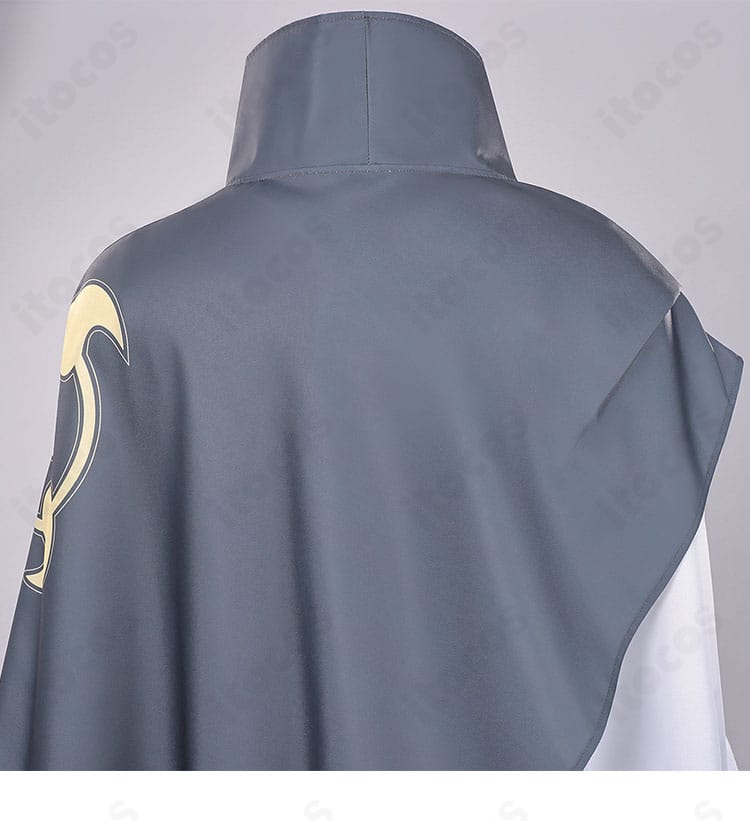 ナルト カカシ コスプレ 披風背面の縫製と装飾ディテール。背面の落ち感と縫い目の仕上がりを確認。