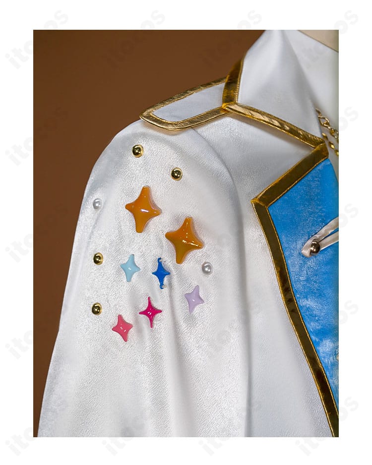 青柳冬弥 衣装 肩周りディテール｜肩線と装飾の配置を確認できる写真