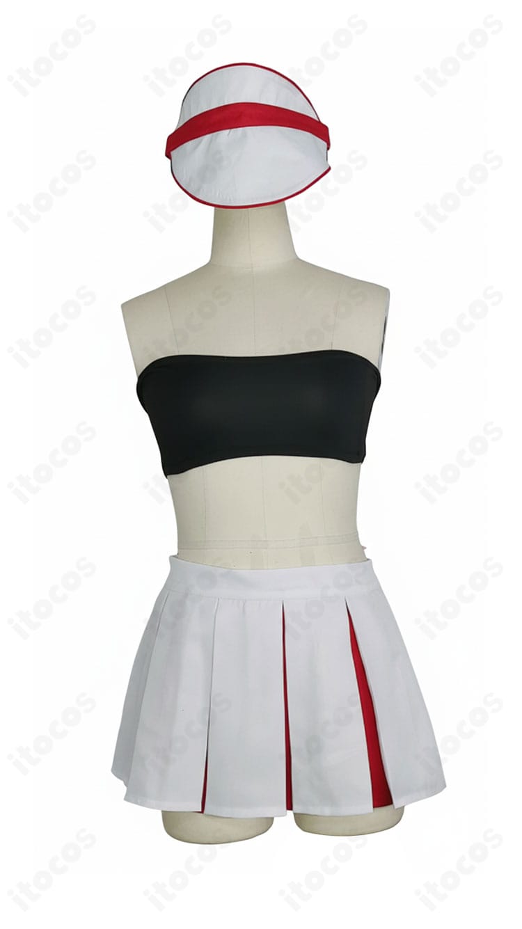 黒ベアトップとスカート前面ディテール。縫製のステッチワーク、素材の質感、トリムの仕上げを近接で確認。