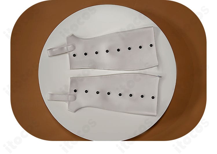 付属アクセサリーの細部｜完成度を上げる小物一式が付属