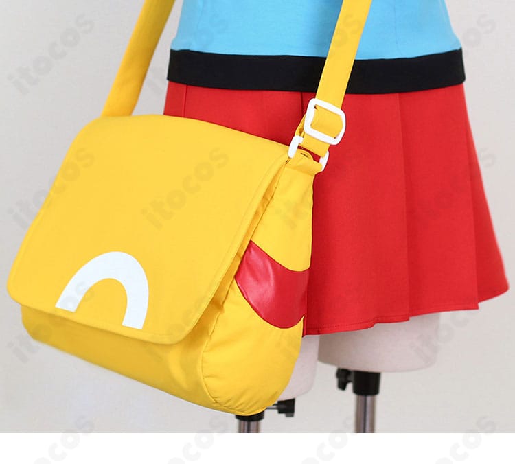 リーフ コスプレ スカートとバッグの装飾細部｜統一感のある配色で全身コーデを仕上げる