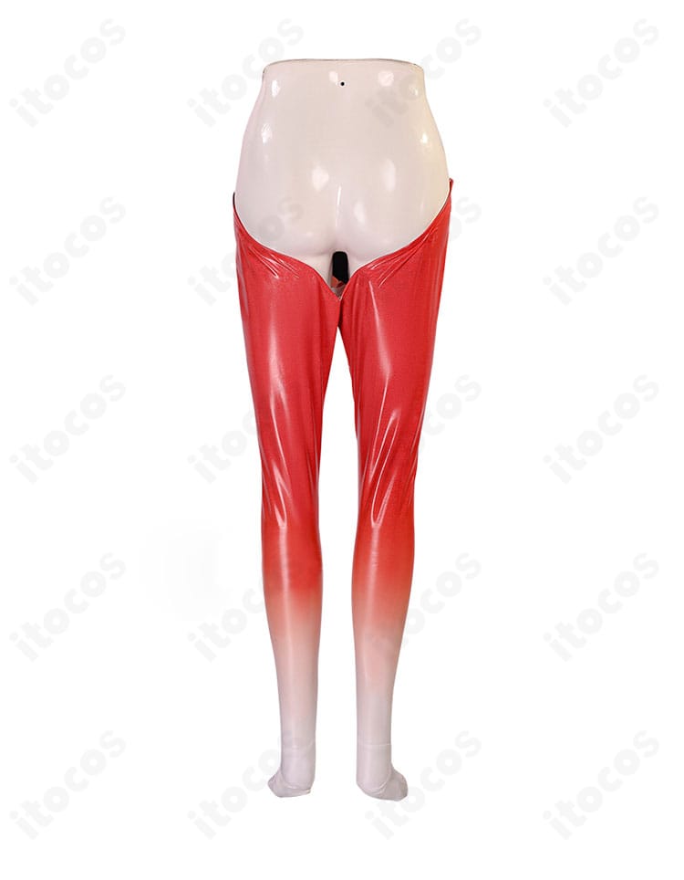 ルージュ パンツ背面の装飾ディテール。ヒップ周りの切り替えと縫製ラインが確認できる。