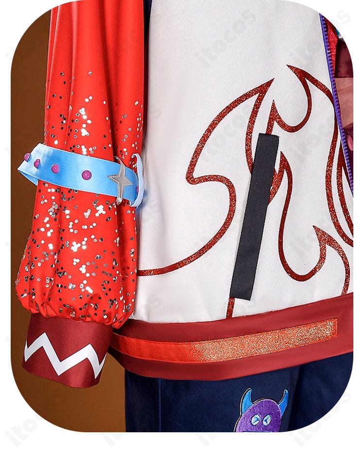 天城燐音 エゴイスト衣装 袖先ディテール。ステッチと装飾が手元を上品に演出。