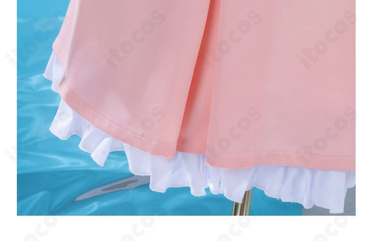 木之本桜 ワンピースコート スカート裾のレース装飾。繊細なレースで優雅な印象に。