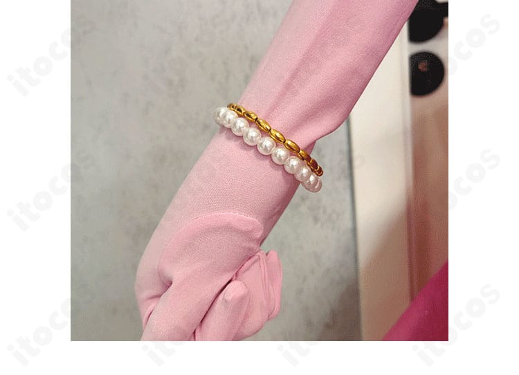 白鳥ひめ ドリーミングプリンセスコーデのアクセサリーディテール。首飾り・手袋・小物の質感がわかるセットカット。