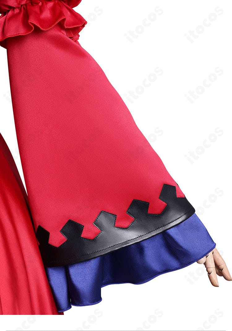 スカーレット・カスティエル コスプレ衣装 袖口装飾ディテール。上品なカフスと縁取りの完成度を示す写真。