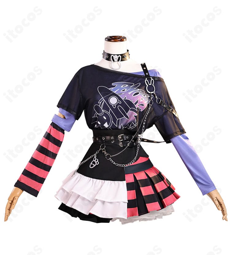 堕天使パンク衣装のインナー正面ディテール。肌触りの良い素材で快適な着心地を表現。