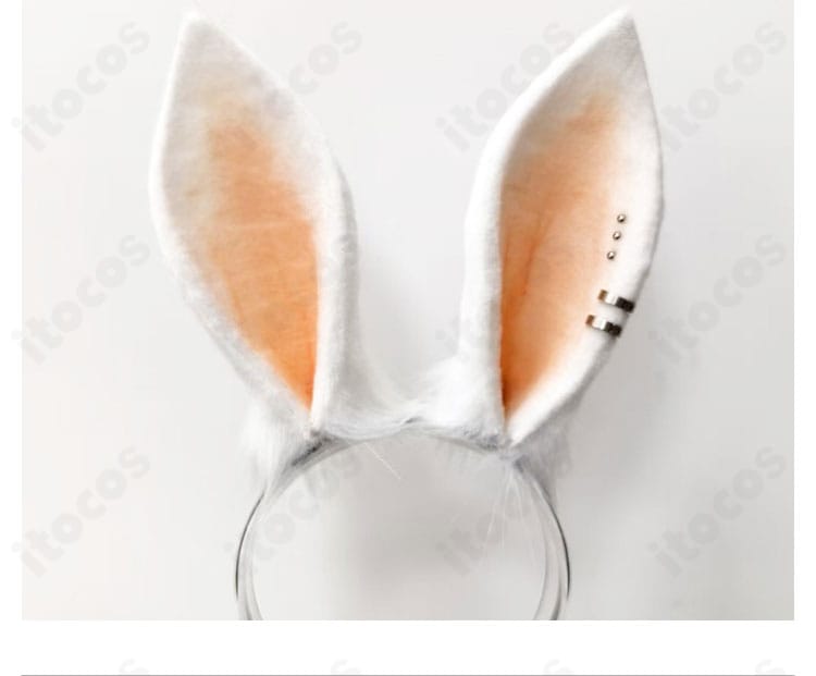 ホロライブ 兎田ぺこら コスプレ衣装の髪飾りディテール。堕天使風の黒リボンが印象的。