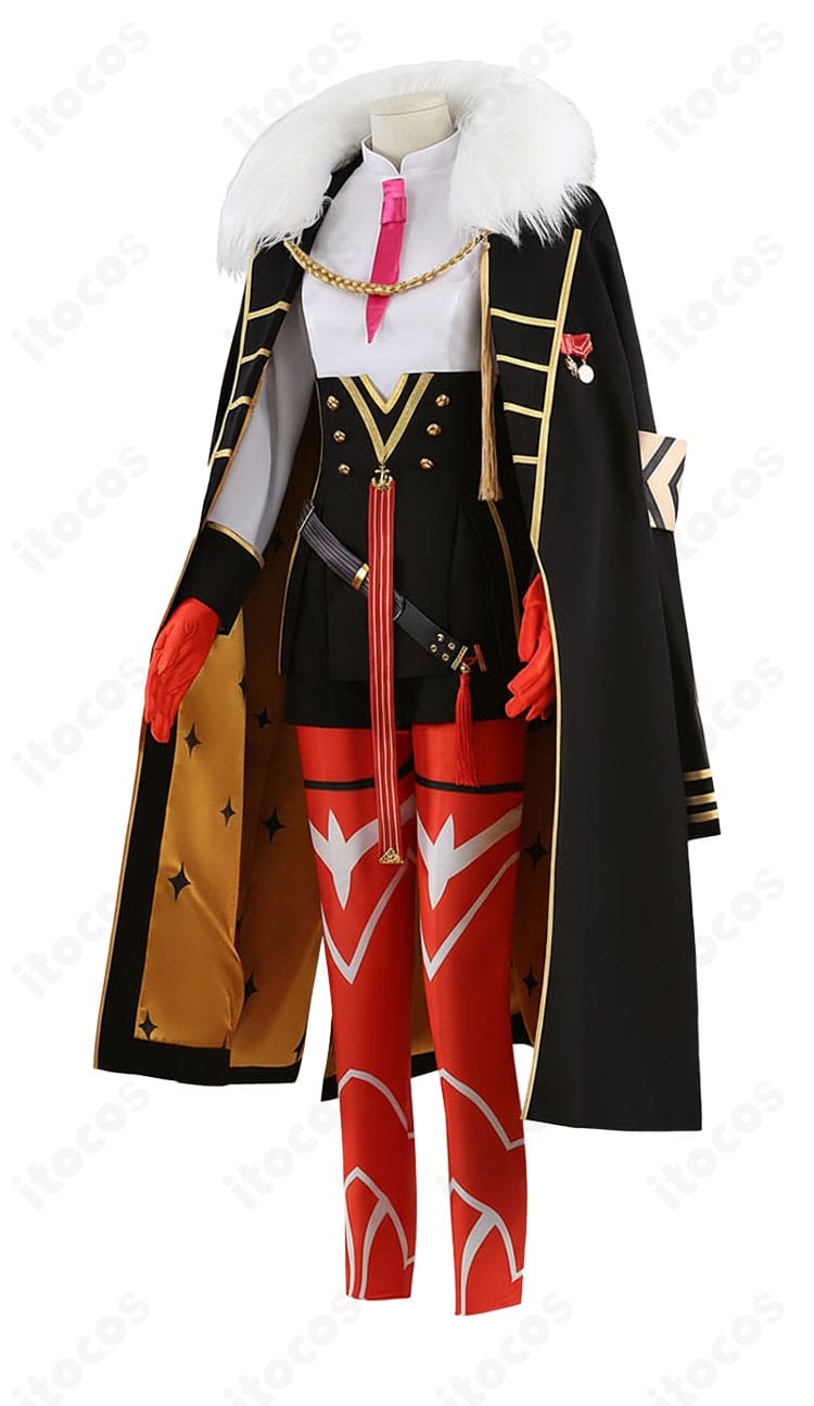 Fate/Grand Order Ｕ－オルガマリー コスプレ衣装の左側アングル。気品漂うコートの落ち感とラインをチェック。