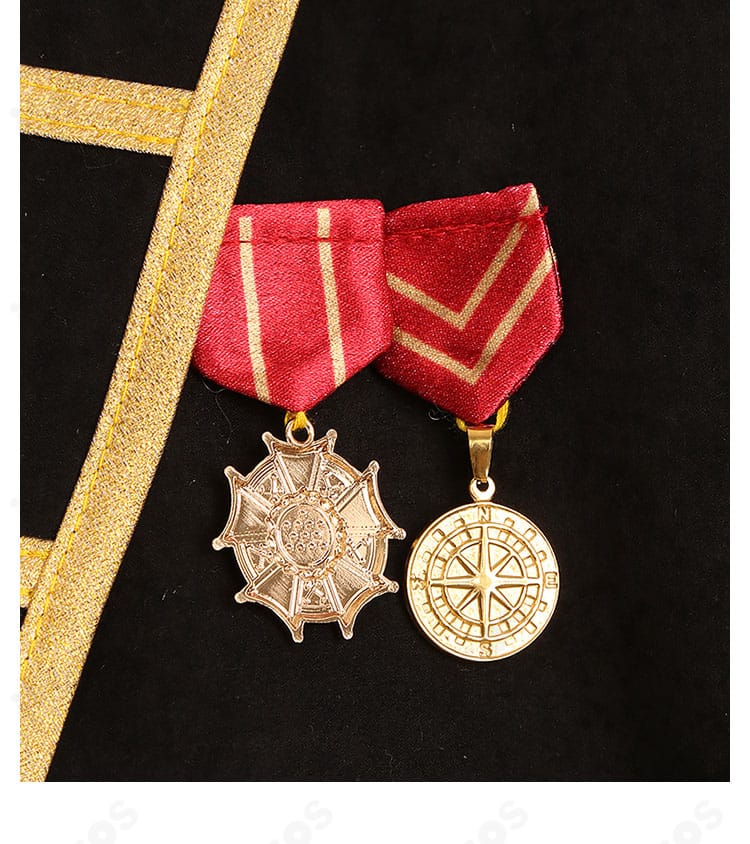 FGO Ｕ－オルガマリー コスプレ衣装の胸章・胸飾りディテール。威厳を演出する装飾パーツを立体的に再現。