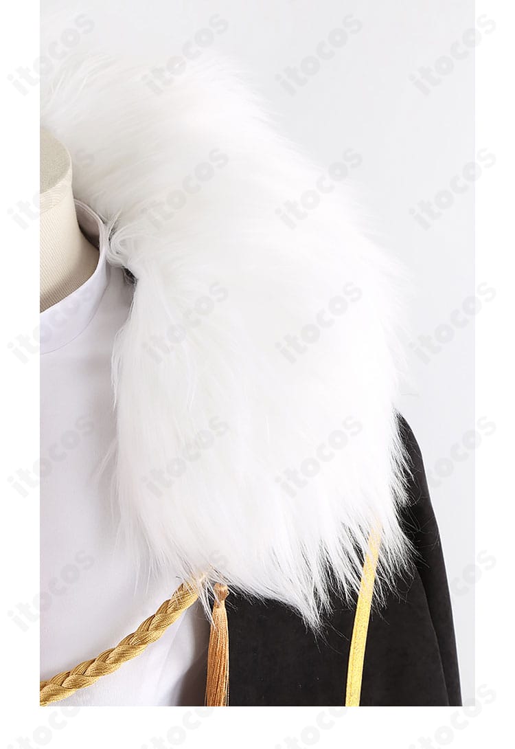 Fate/Grand Order オルガマリー コスプレ衣装の襟周りファー装飾。ボリュームのあるファーで高級感を表現。