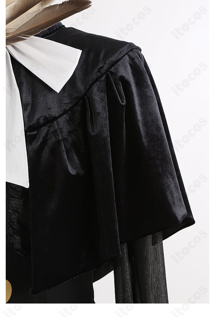 FGO ネモ／ノア 第二段階 コスプレ衣装の肩装飾ディテール。艦長らしい威厳を感じるショルダー意匠。