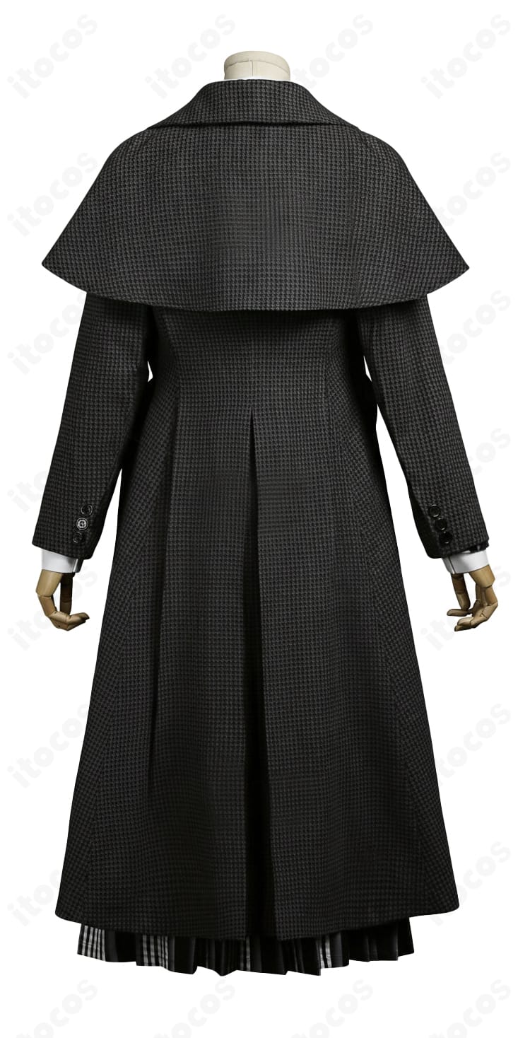 ウェンズデー・アダムス 学園制服S2 背面図｜背中のストライプラインとベストの端正な形状を再現