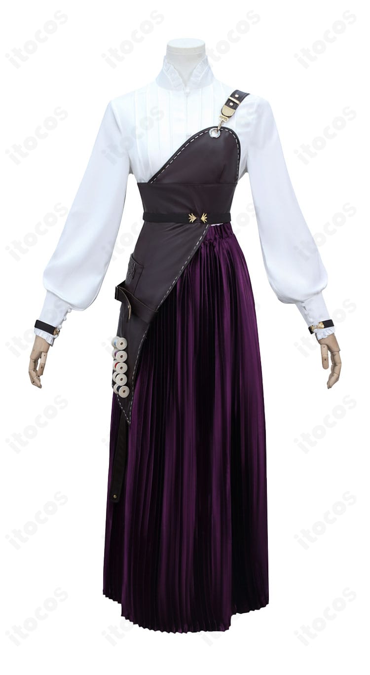 ガロファノ衣装の腰布と腰飾りディテール。立体的な装飾と質感が分かる近接写真